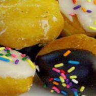 Dunkin Donuts - Munchkins (25 box)