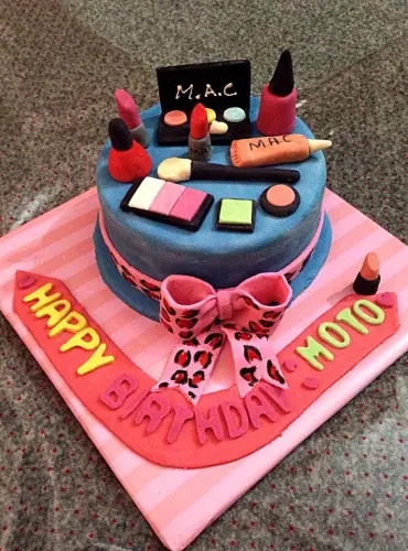 Girlish_Cake.webp