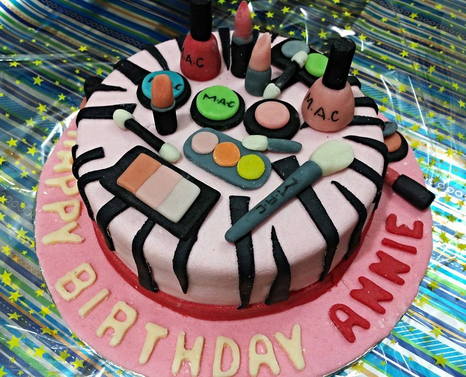 Happy Birthday Theme Cake (8lbs)