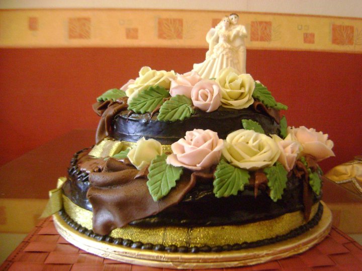 Happy Wedding Cake 2 Tier 