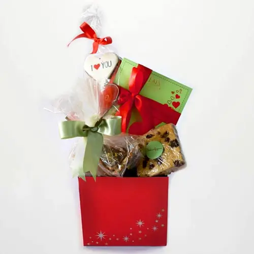 Red-Hamper.webp