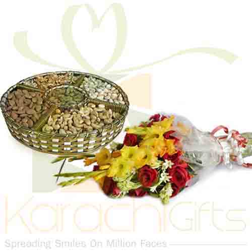 Dry Fruit Basket With Bouquet