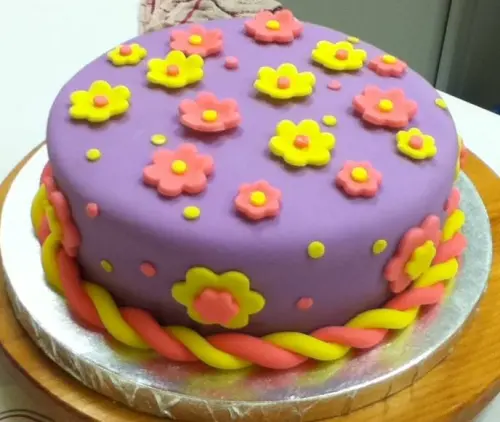 flowers_cake_fondant.webp