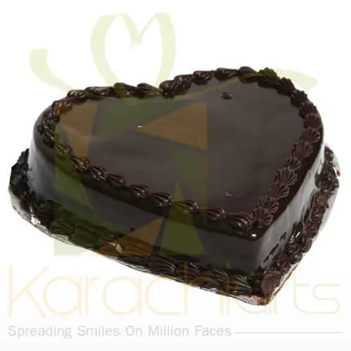 heartshapechocolatecakehobnob.webp