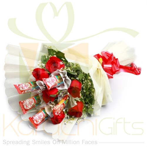 kitkatrosebouquet.jpg