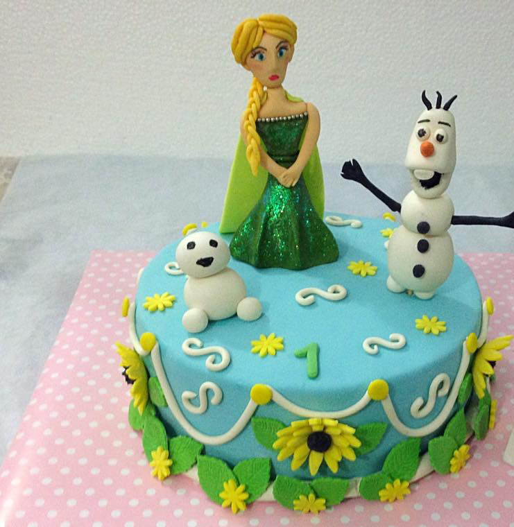 Frozen Forever Cake (5lbs)