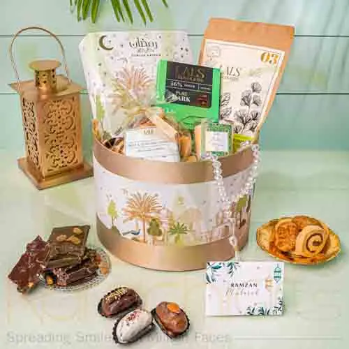 ramzansignaturehamperlals.webp
