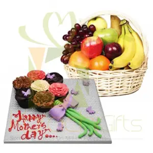 Cupcakes With Fruits