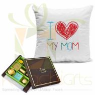 Mom Cushion With Chocs